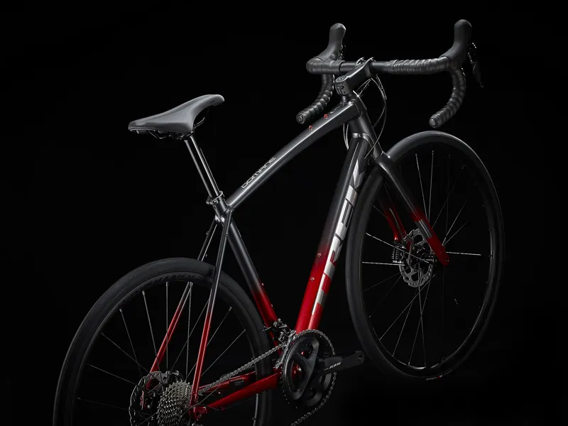 Trek Domane Al 5 Road Bike in Lithium Grey Crimson-7